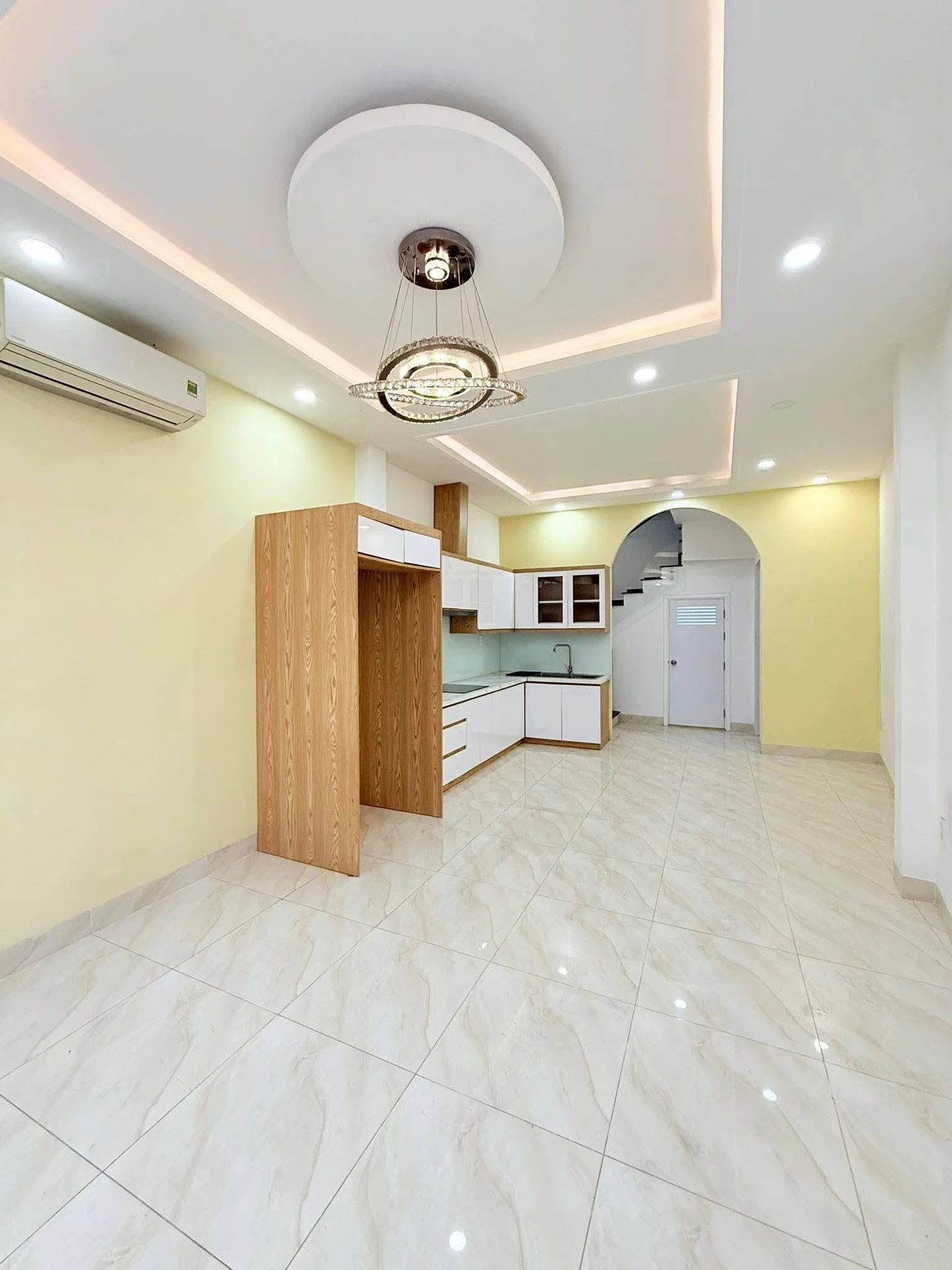 Bán nhà phố 4 tầng 41m² Lê Văn Sỹ, Phú Nhuận, nhỉnh 7 tỷ - Ảnh 1