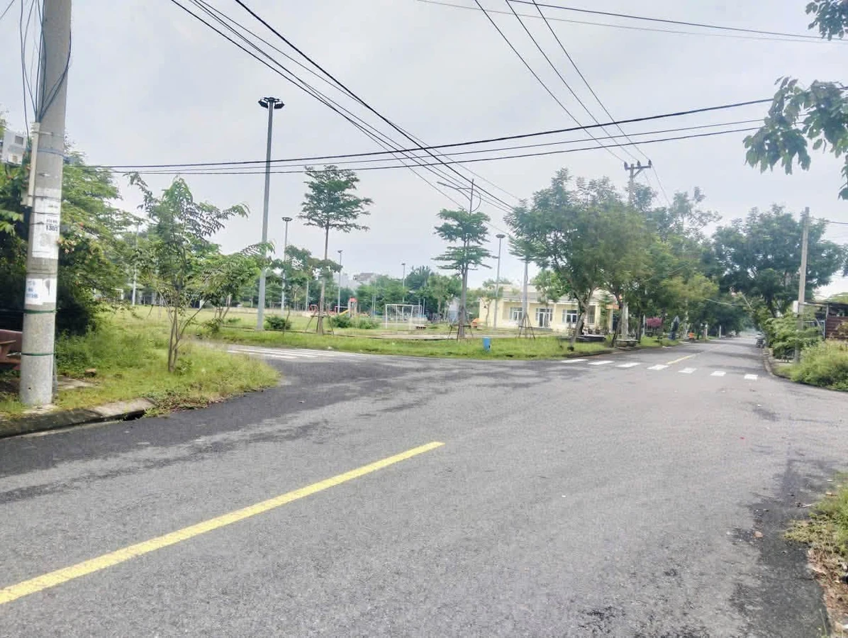 Bán lô đất góc 176m2 đường Trần Minh Thiếp, Tân Phú - Ảnh 1