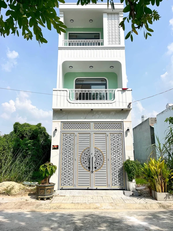 Bán nhà 4PN Đức Hòa Long An 72m2, giảm giá 2 tỷ 950