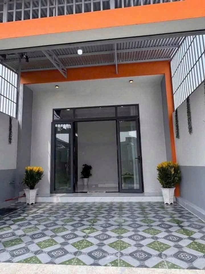 Bán nhà mới 99%, 82.5m² sát chợ Trường Lưu, 760 triệu - Ảnh thu nhỏ 2
