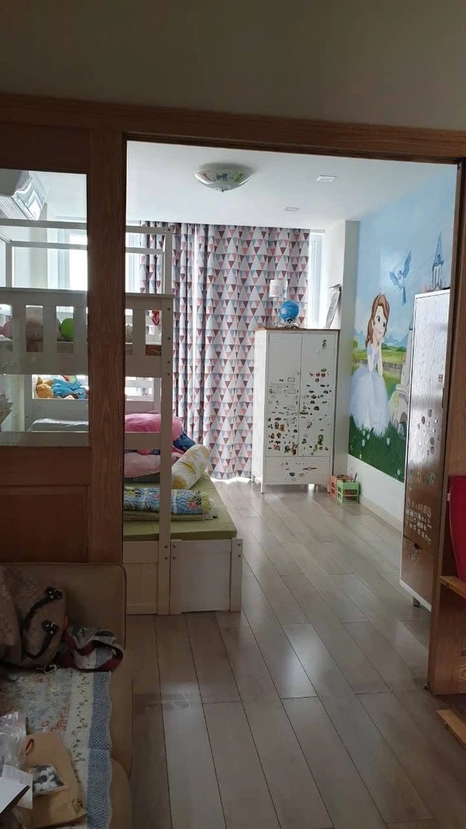 Bán nhà 4 tầng 96m2 nở hậu, 4 căn hộ cho thuê, đường Nguyễn Văn Nguyễn, Quận 1 - Ảnh thu nhỏ 2