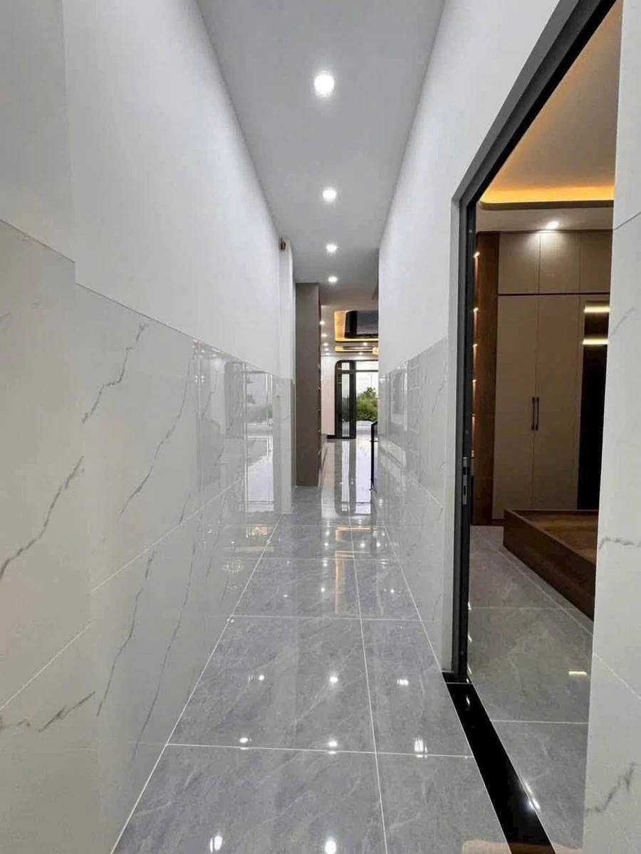 Bán nhà 90m2, 3PN Rạch Giá Kiên Giang 3 tỷ 5 - Ảnh thu nhỏ 5