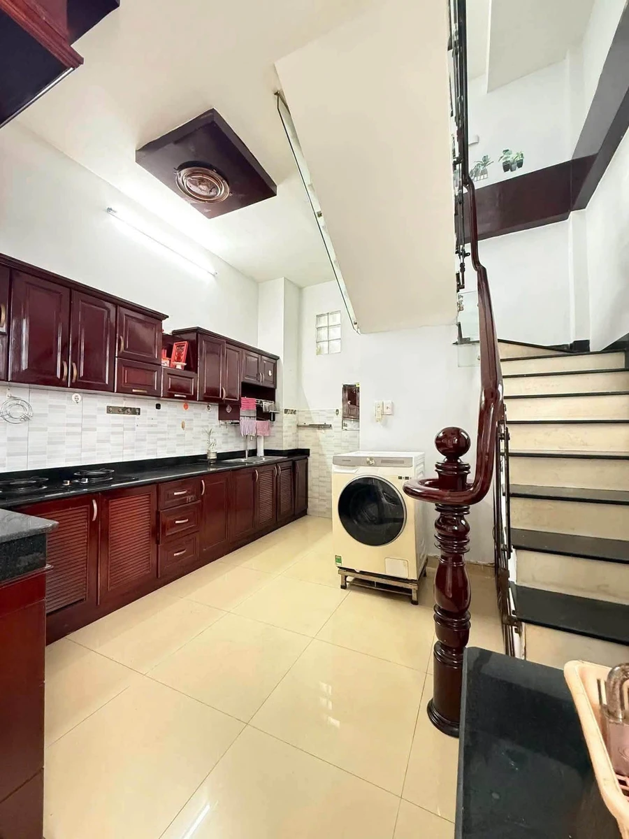 Nhà hẻm cho thuê 30.4m² 2PN 3WC Quận 10 - 12 triệu/tháng - Ảnh thu nhỏ 3