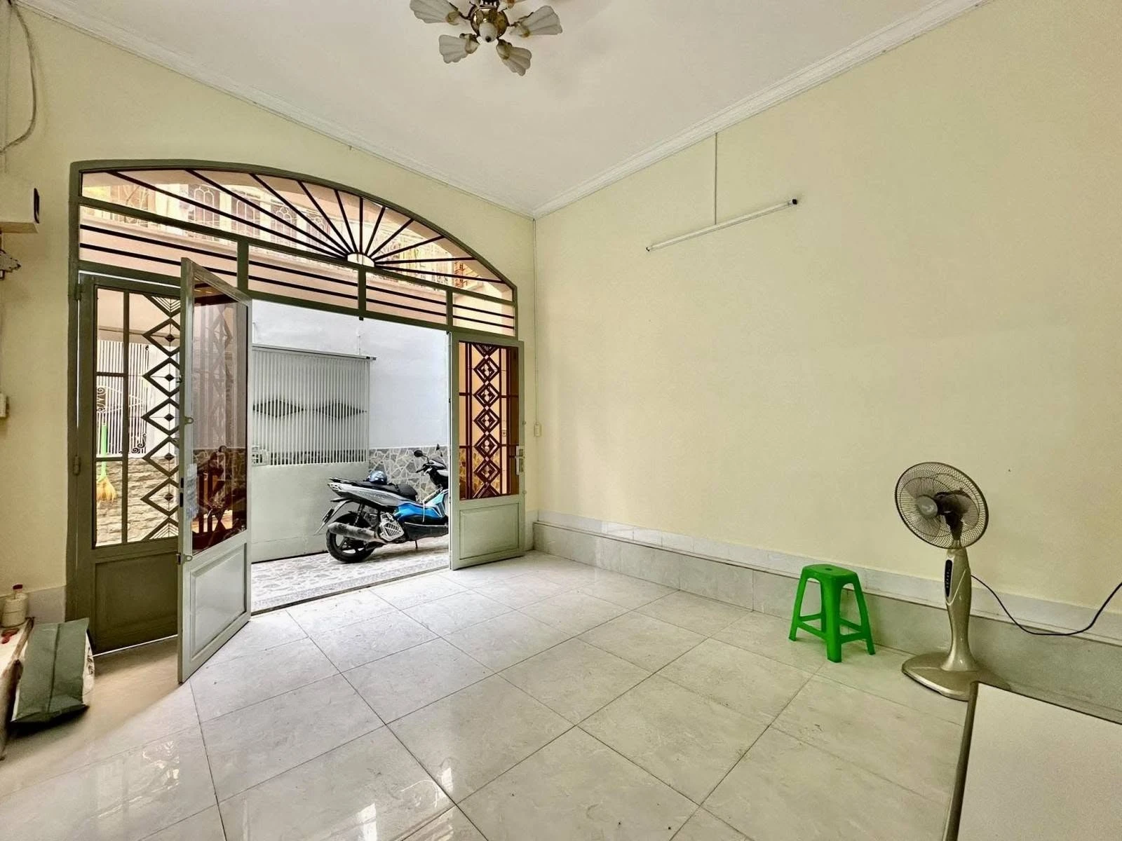 Nhà bán 42m² 3 tầng 3 phòng ngủ Bình Thạnh 5.3 tỷ - Ảnh 1