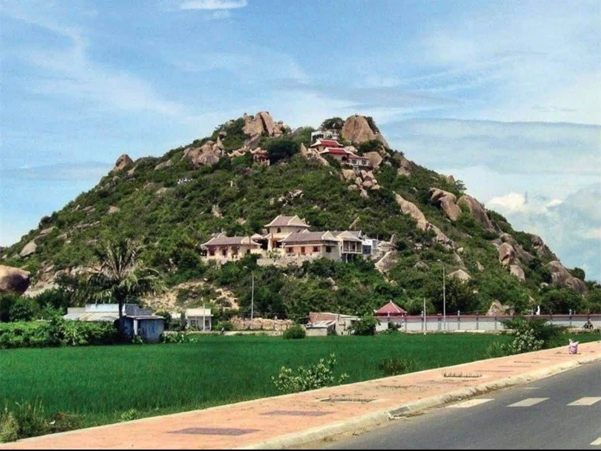 Bán nhà Sư Vạn Hạnh Ninh Chử Khánh Hòa 270m² 4 tỷ - Ảnh 1