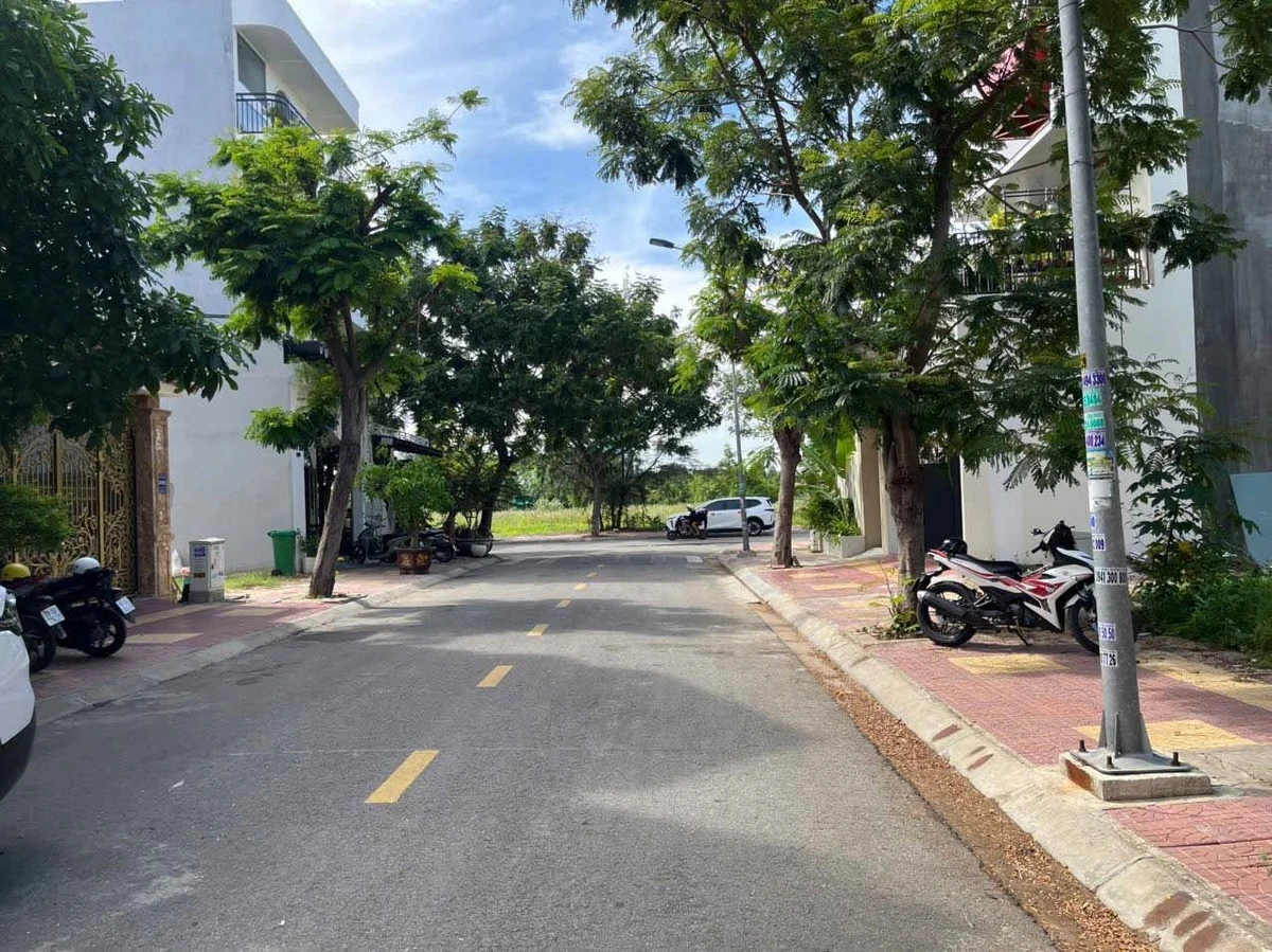 Bán lô đất 100m² mặt tiền Nguyễn Tri Phương, Quận 12 - Ảnh thu nhỏ 3