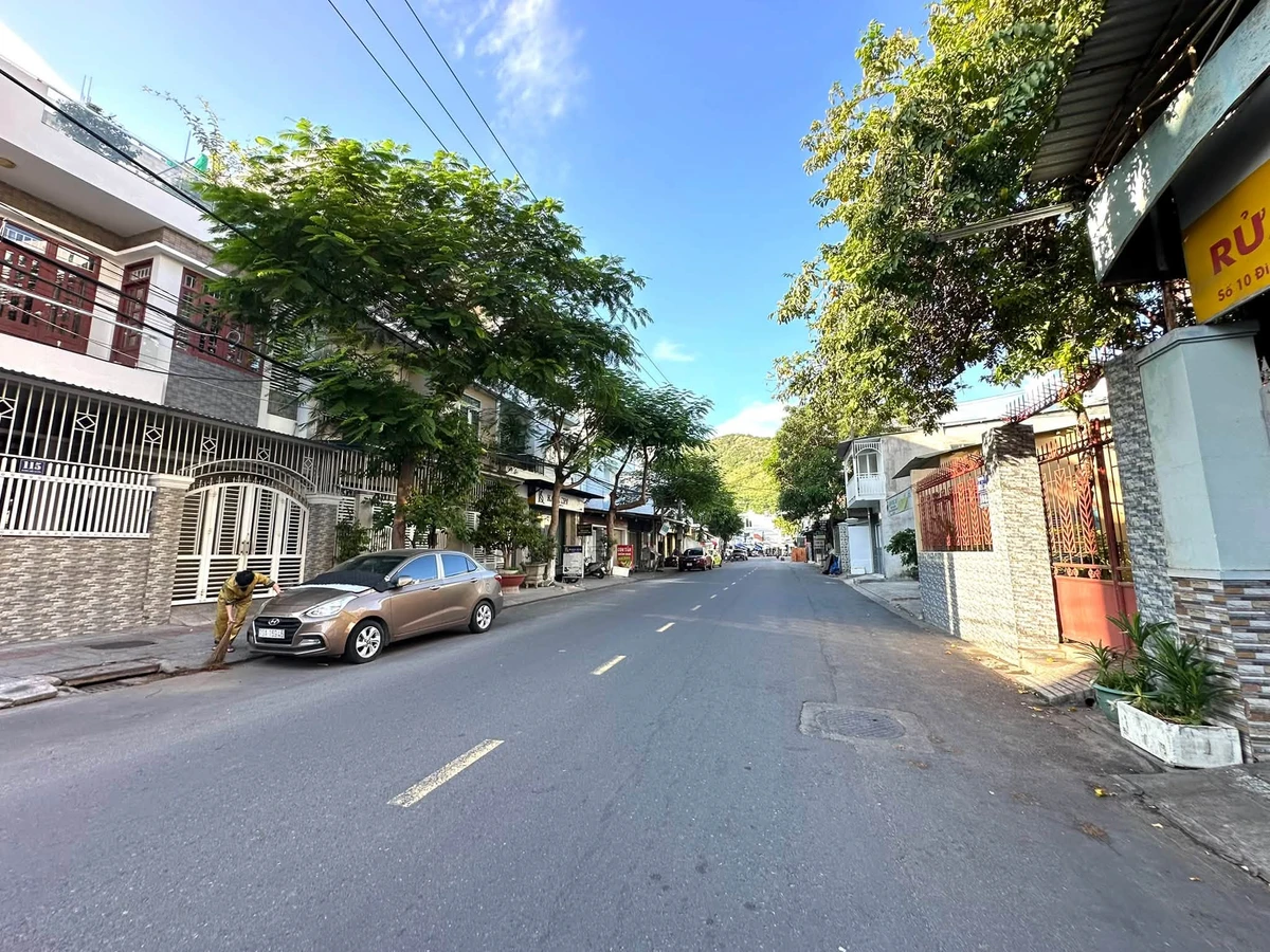 Bán nhà góc 2 mặt tiền 75.8m² Dương Hiến Quyền, Nha Trang - Ảnh thu nhỏ 4
