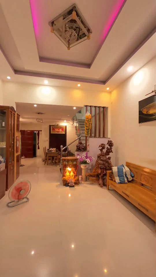 Nhà 2 tầng 100m² 3 phòng ở Quảng Ngãi gần chợ Tỉnh - Ảnh 1