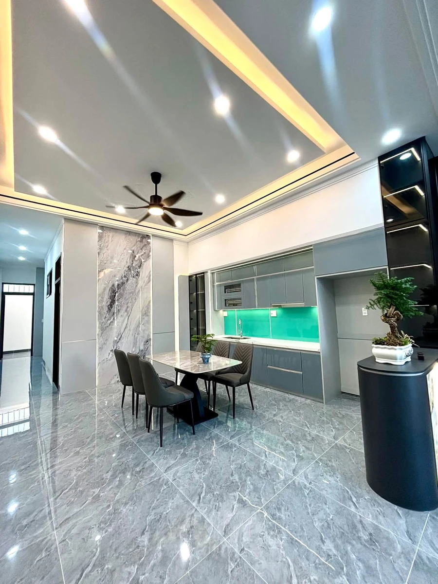 Bán nhà mới 3PN 2WC 120m² An Dương Vương Pleiku - Ảnh thu nhỏ 2