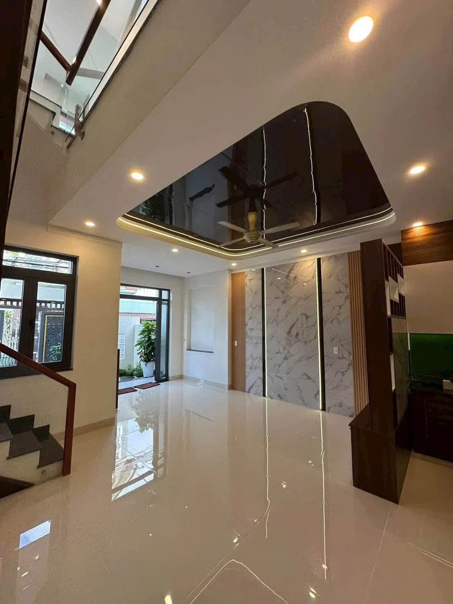 Nhà bán 3PN, 1 trệt 2 lầu 66m² Phú Lợi 3,9 tỷ - Ảnh 1