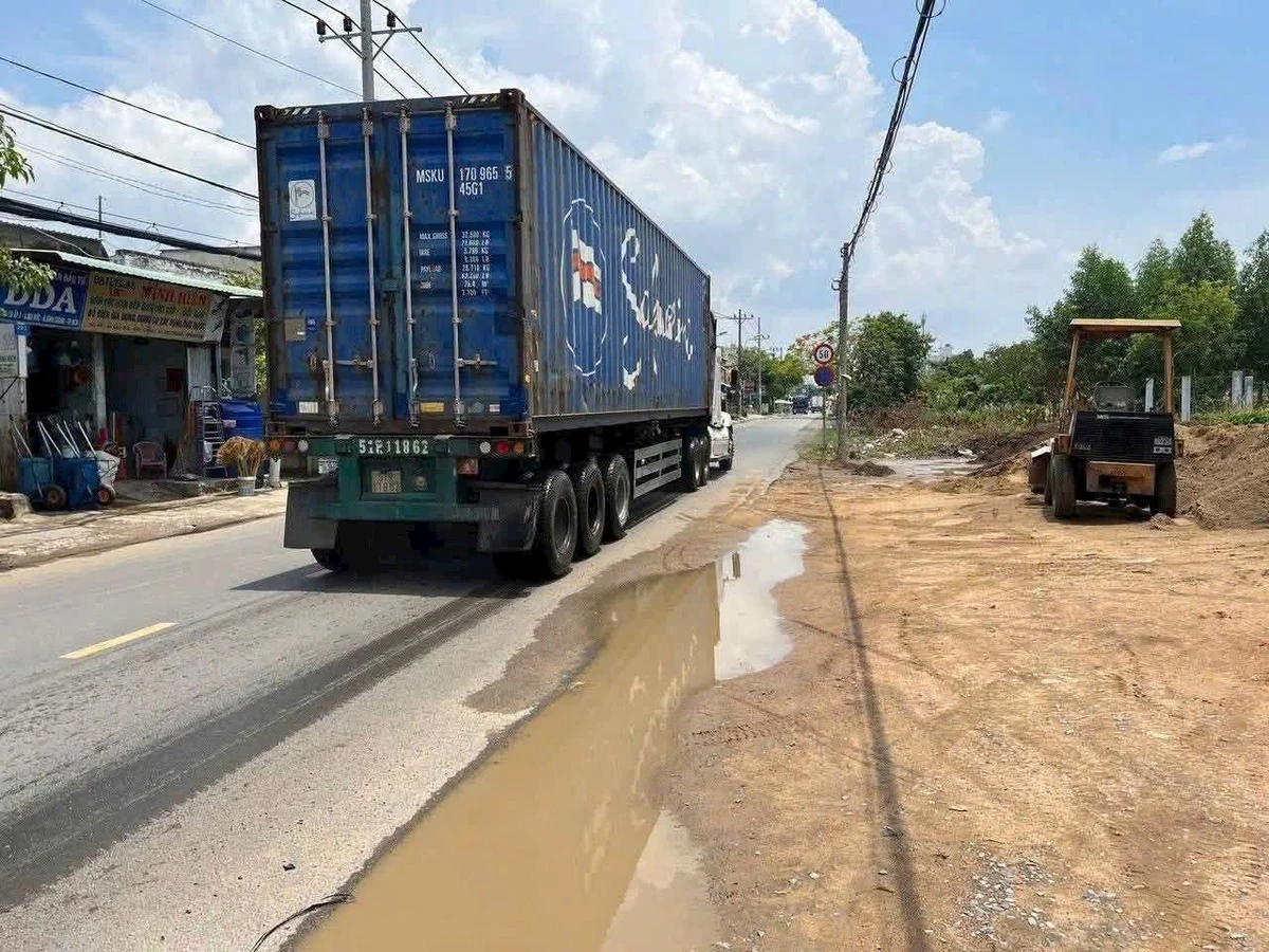 Bán kho xưởng mặt tiền đường 826, 1.000 m², 25 tỷ, Bình Chánh - Ảnh 1