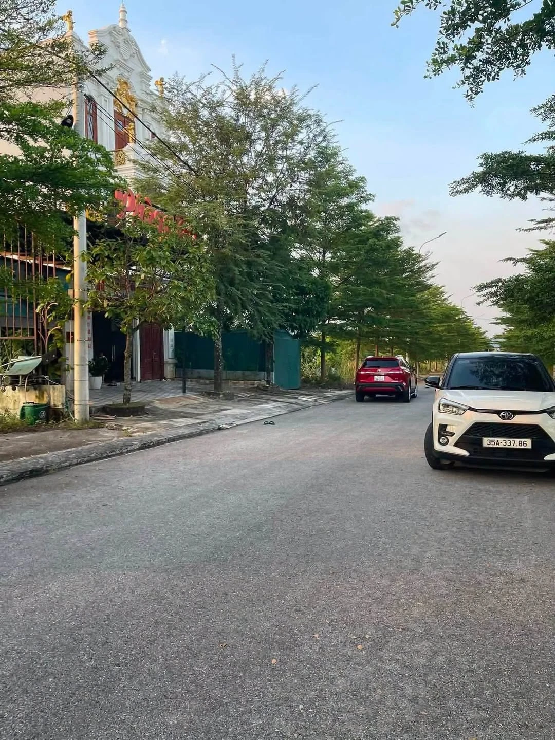 Bán căn hộ B11 Đông Gia Thịnh 142.8m², giá 1.3 tỷ - Ảnh 1
