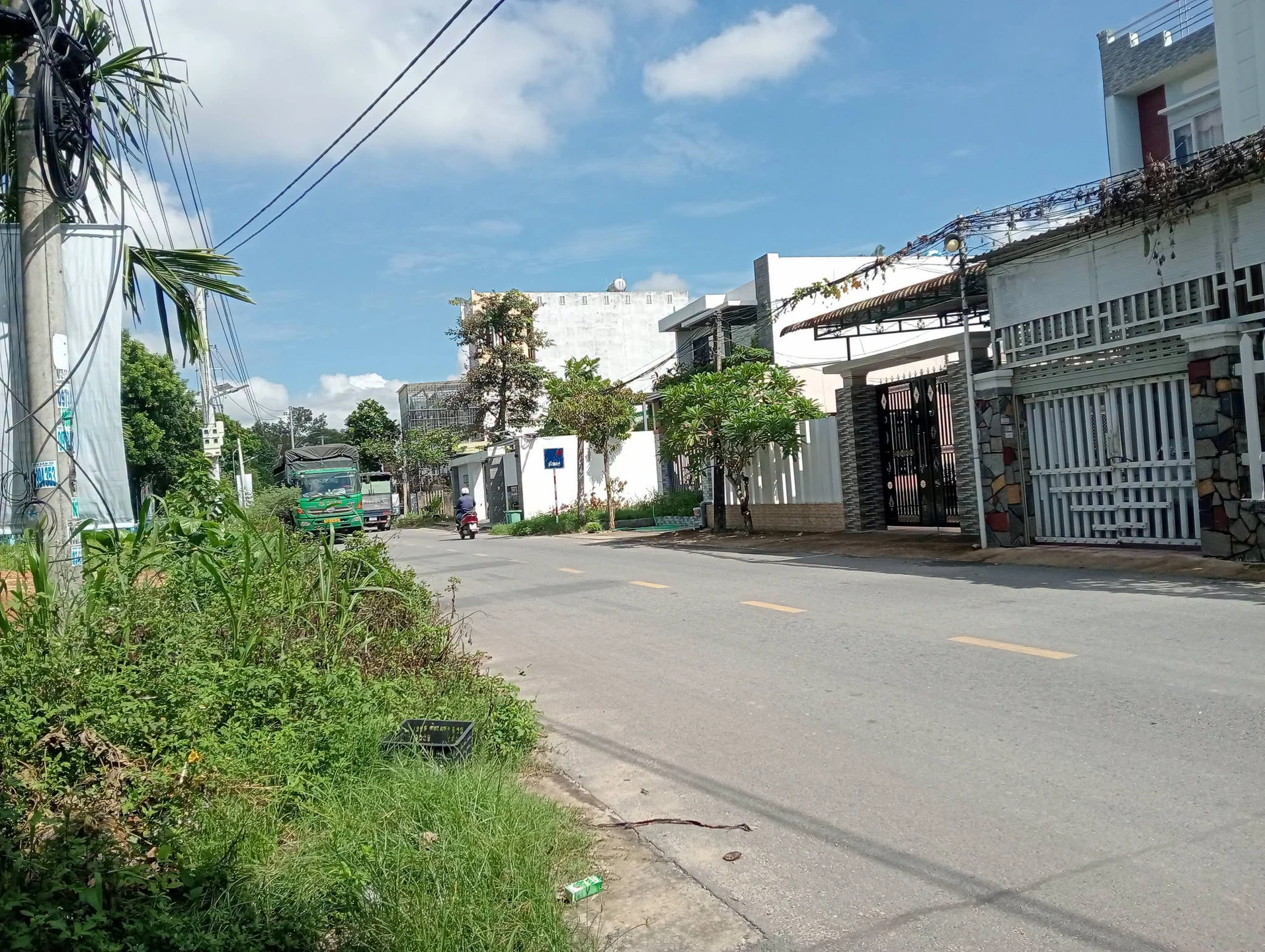 Bán đất mặt tiền Hoàng Văn Thụ 150m2 1 tỷ 8 - Ảnh 1