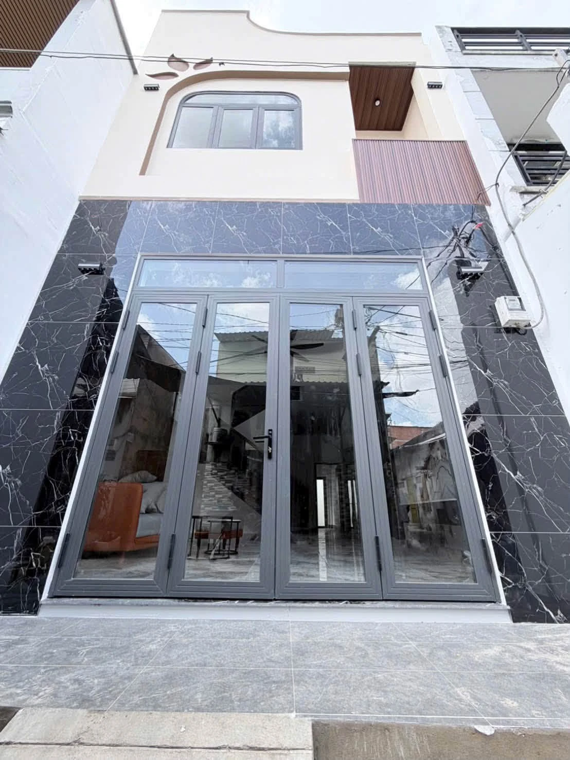 Bán nhà mới 1 trệt 1 lầu 3PN, 64m2, full nội thất, Tây Thạnh, giá 5,5 tỷ - Ảnh 1