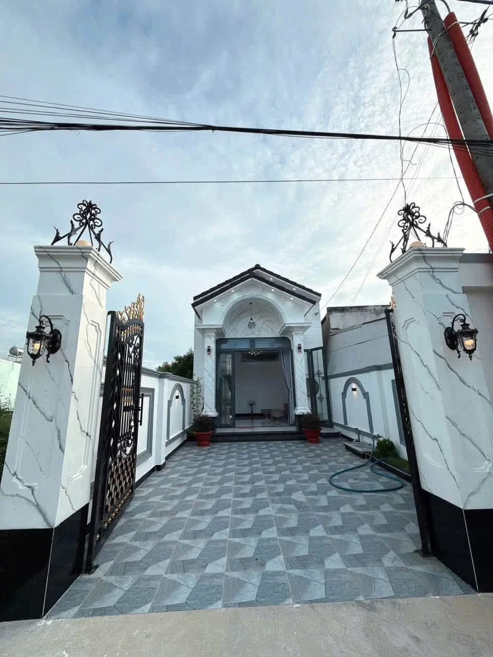 Bán nhà 3 phòng ngủ 100m² Tây Ninh - Ảnh 1
