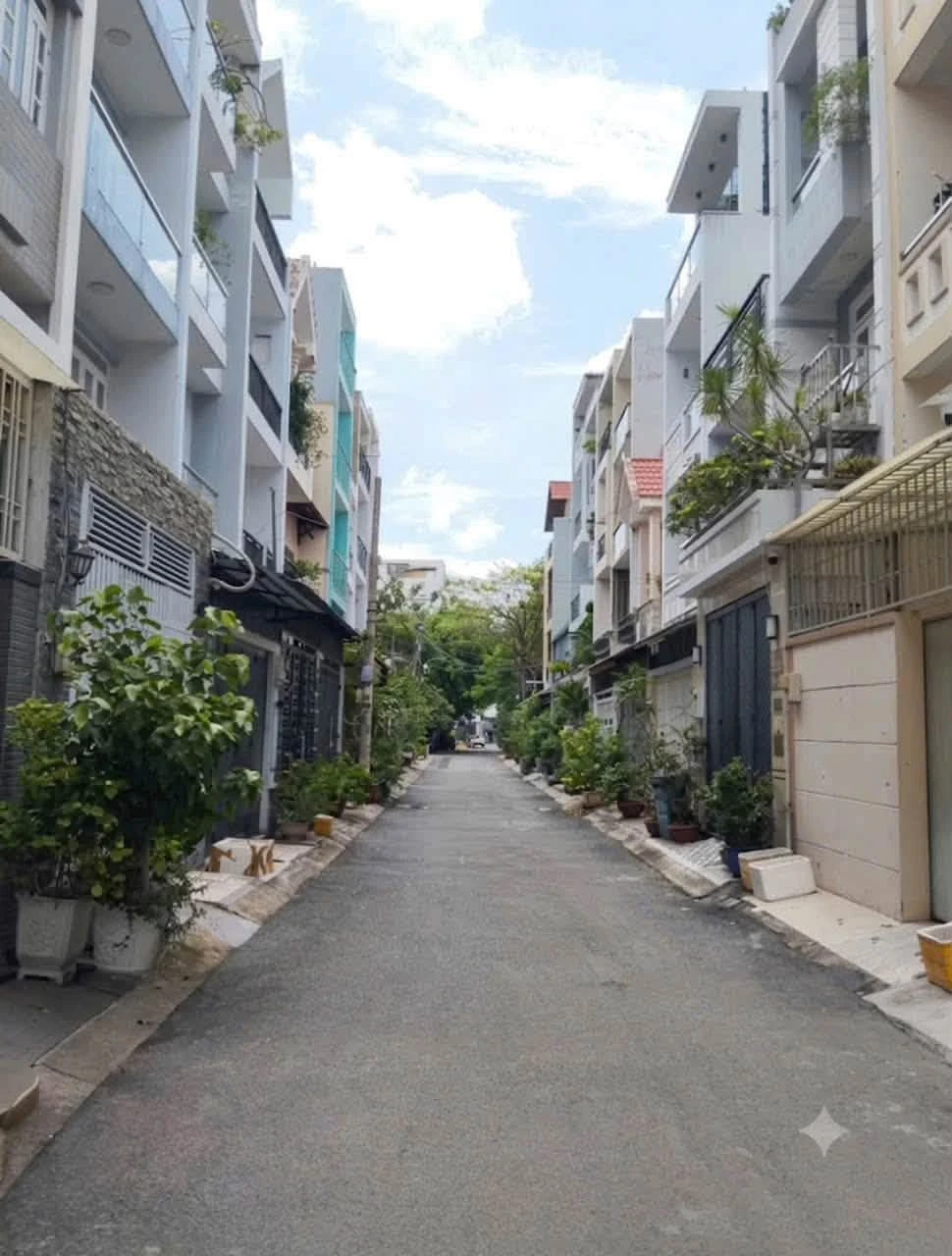 Bán nhà 3 tầng 47m2 hẻm nhựa 6m khu phân lô gần Cityland, Gò Vấp giá 6,99 tỷ - Ảnh 1