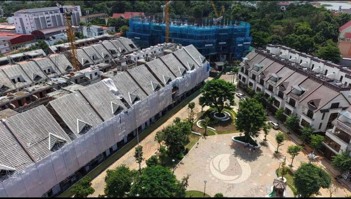 Bán shophouse kế góc 5 tầng 368,4m² tại Ecopalace Buôn Ma Thuột - Ảnh 1