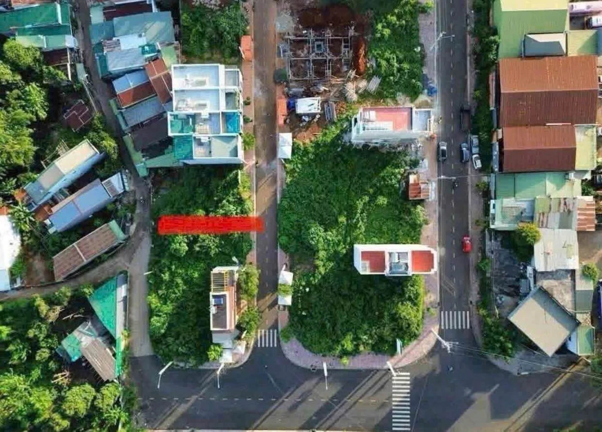 Bán lô đất 2 mặt tiền 115m² khu Lê Vụ, Quận 4 - Ảnh 1