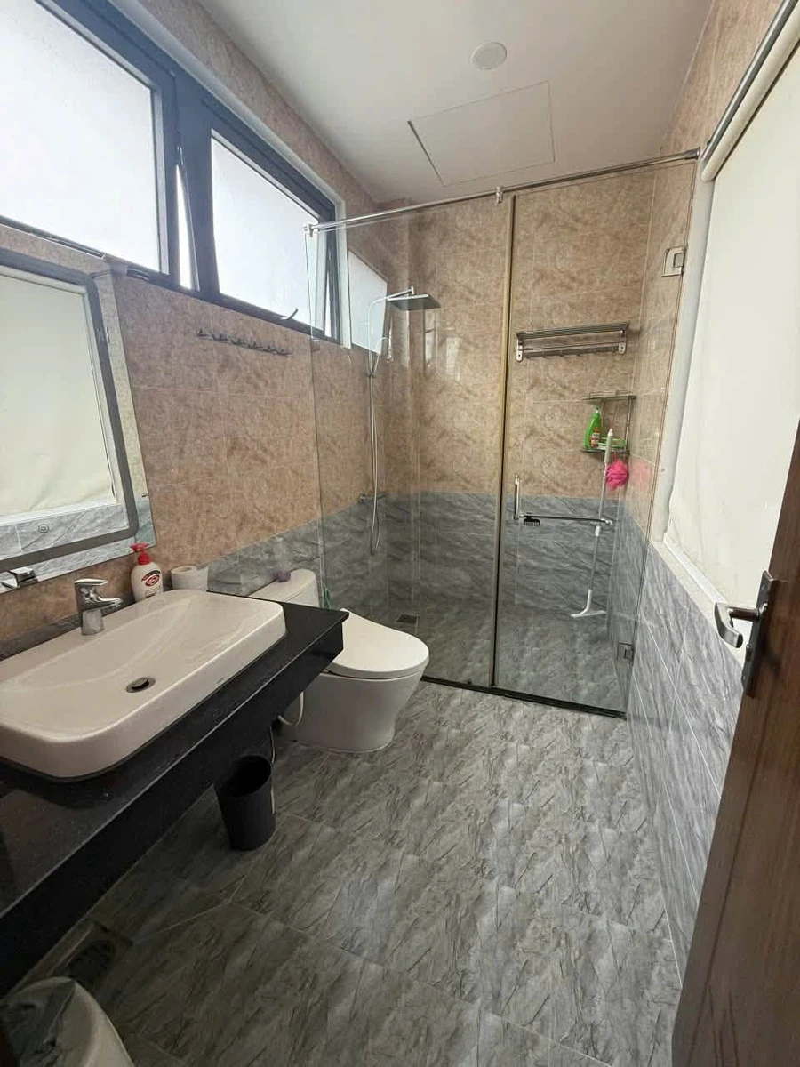 Cho thuê nhà 4 tầng sân thượng 72m² Tân Quý, Tân Phú - 16 triệu/tháng - Ảnh thu nhỏ 5