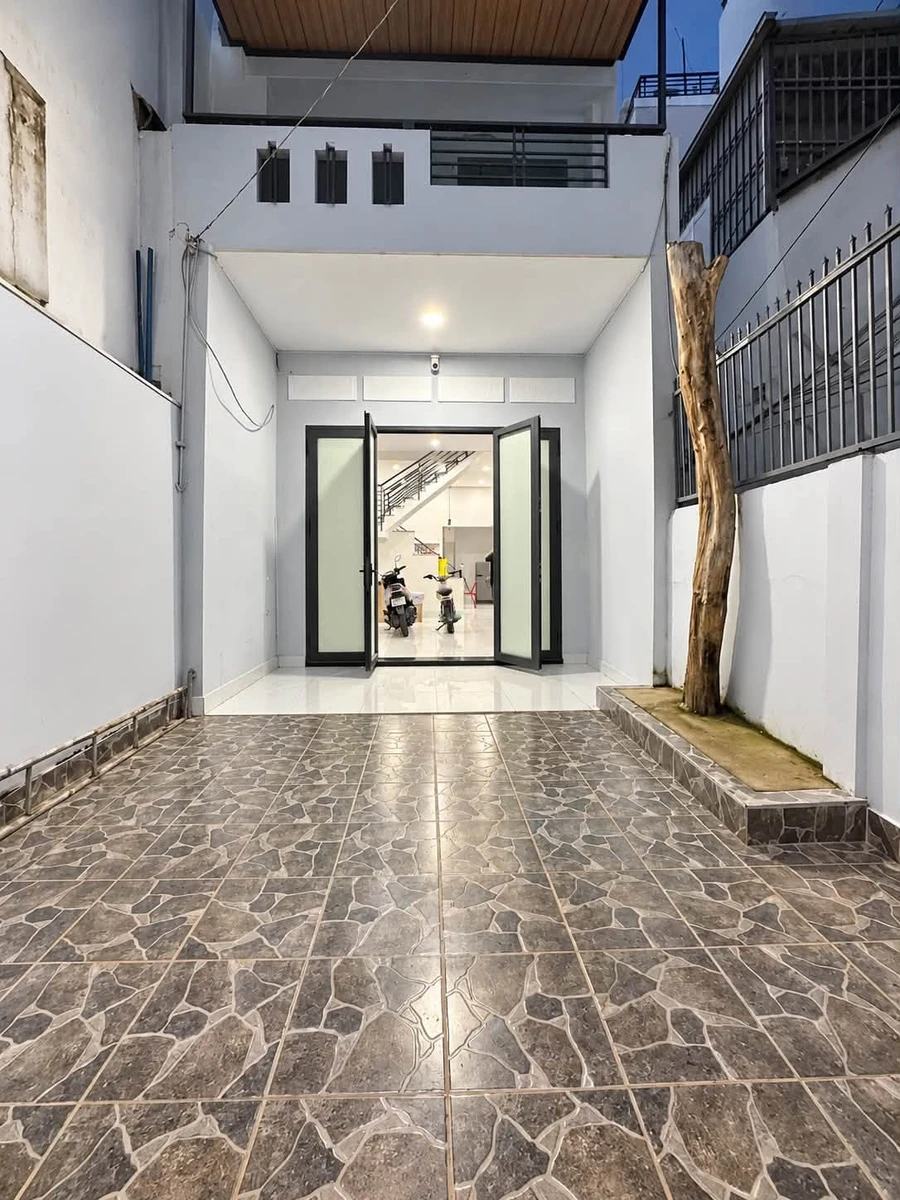 Bán nhà 68m2 (4x17) 2PN Gò Vấp 5,5 tỷ - Ảnh 1