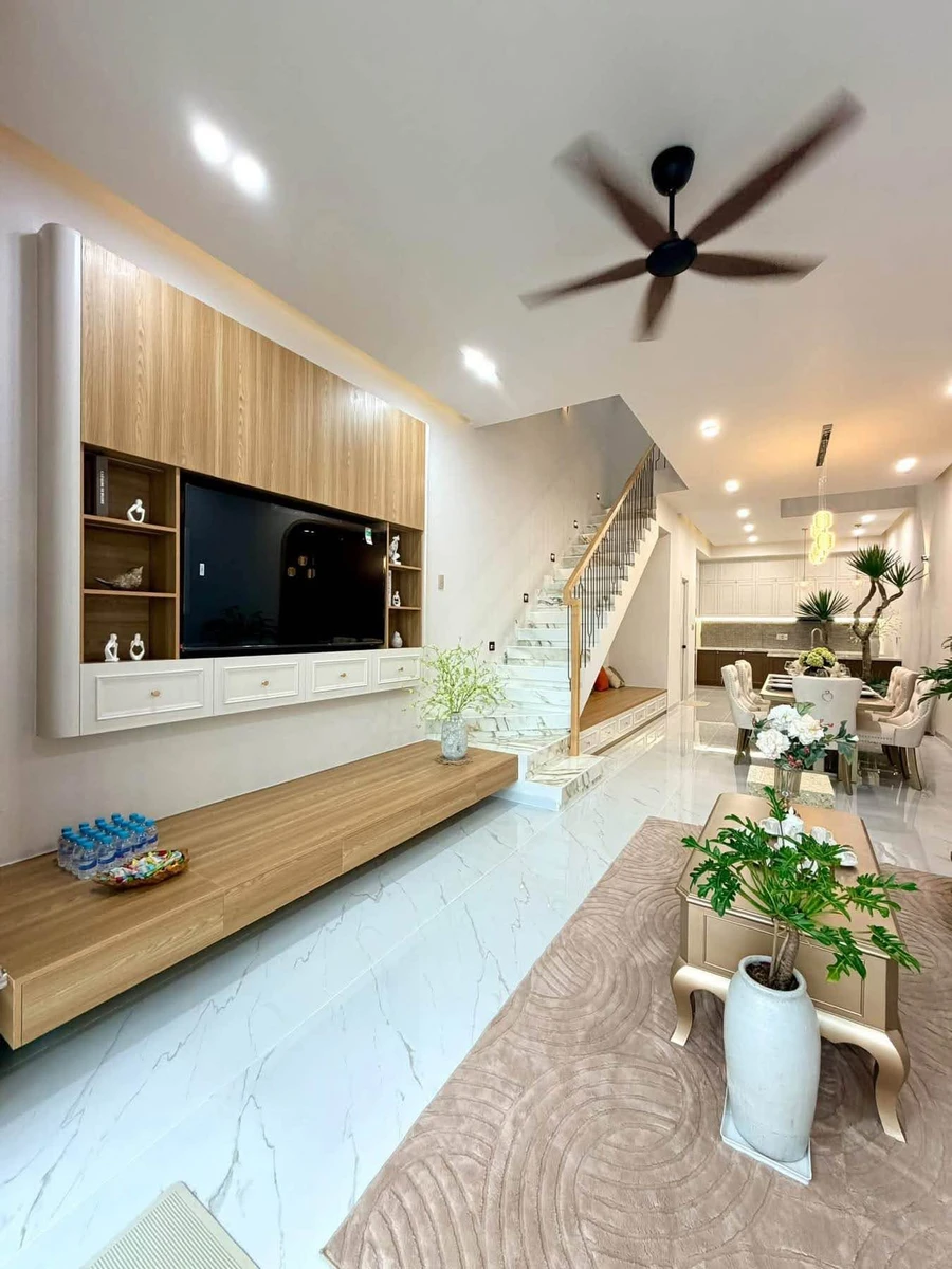 Bán nhà mặt tiền Xuân Diệu 4PN 84,6m², sát Trung Nguyên 8,39 tỷ - Ảnh thu nhỏ 3