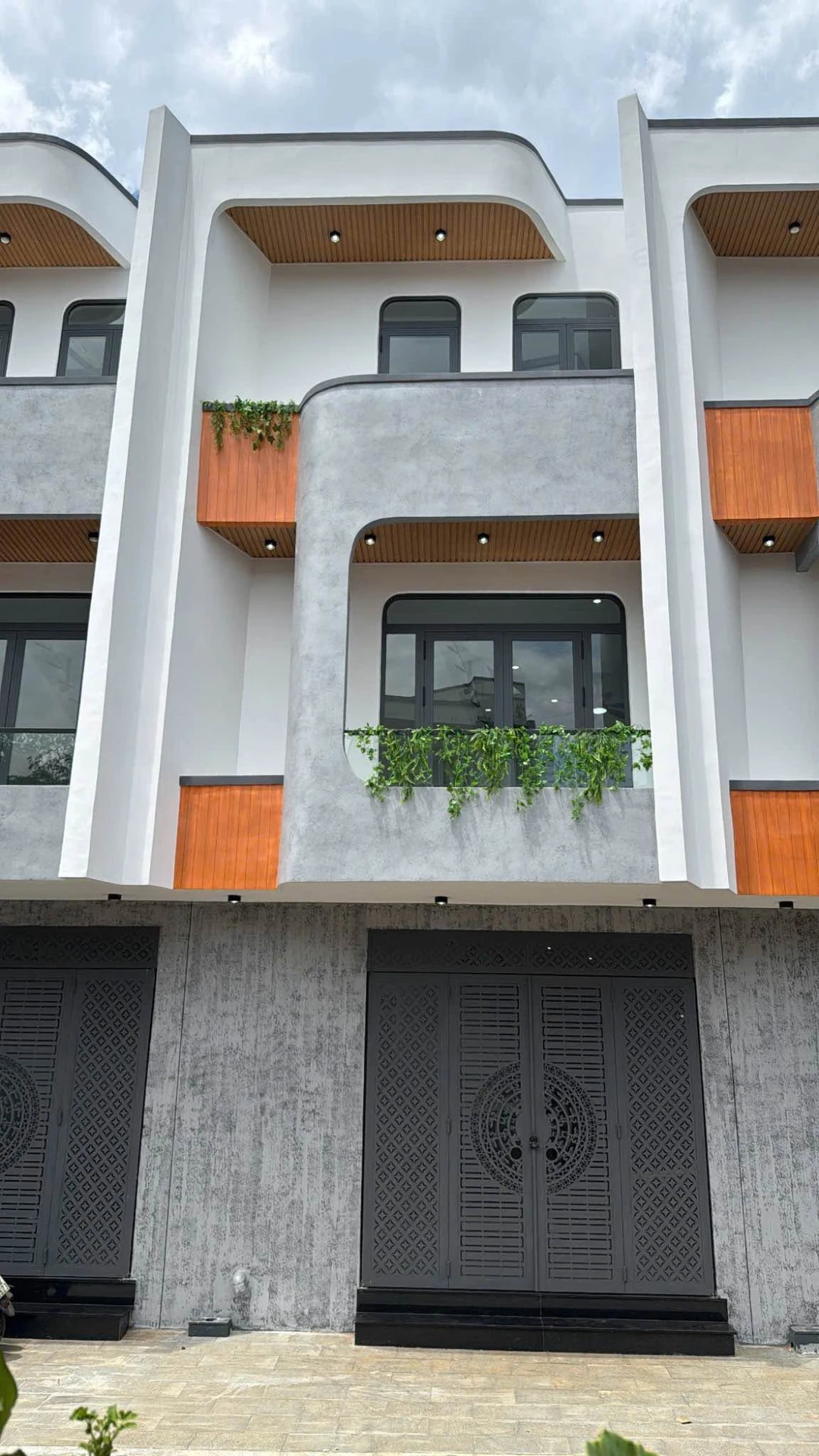 Nhà 3 lầu mặt tiền Lương Thế Vinh 55m2, 4 tỷ 680 - Ảnh 1