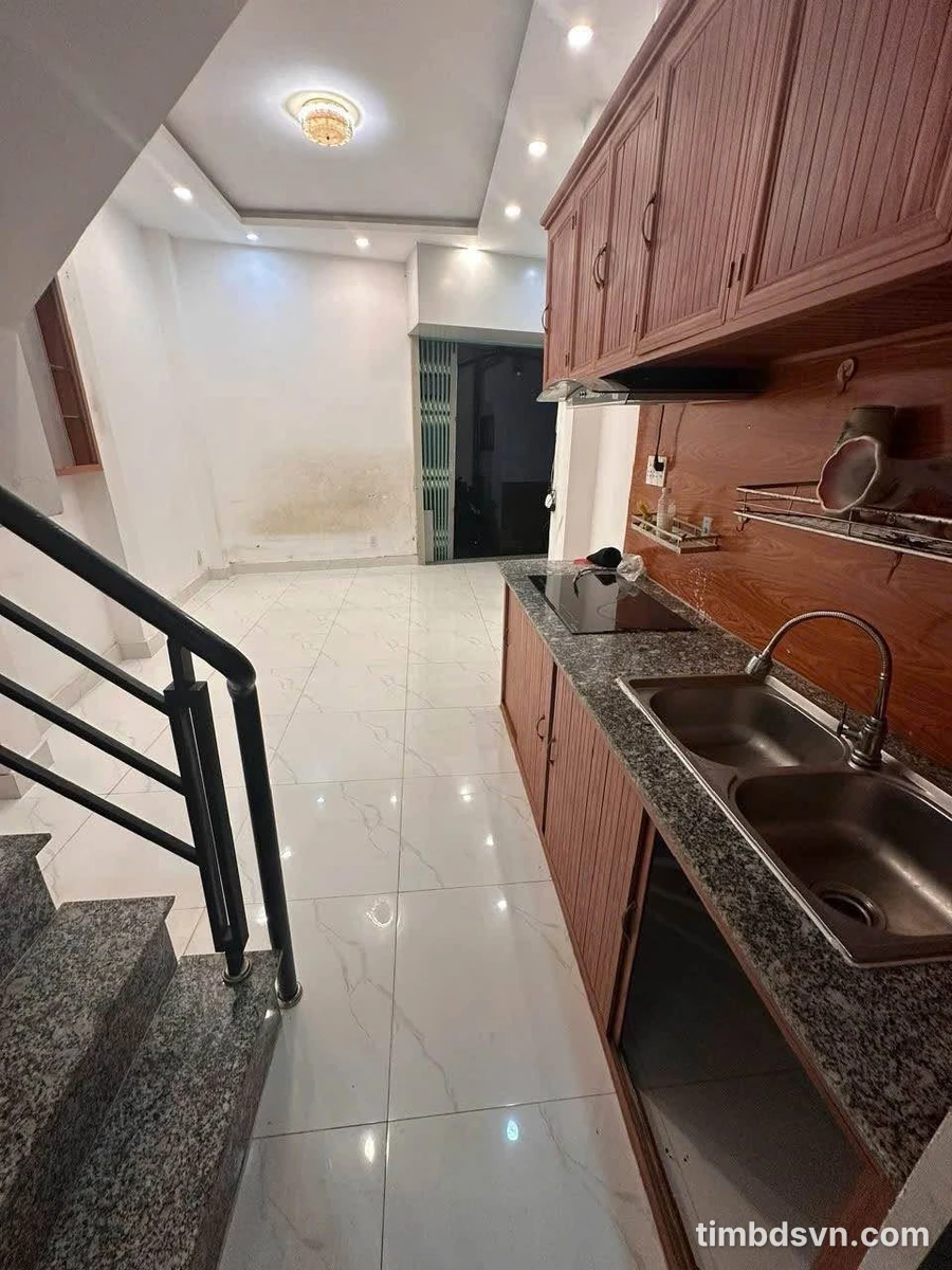 Nhà bán CMT8 Quận 10, 27m² 3 tầng sân thượng 3,95 tỷ - Ảnh thu nhỏ 2