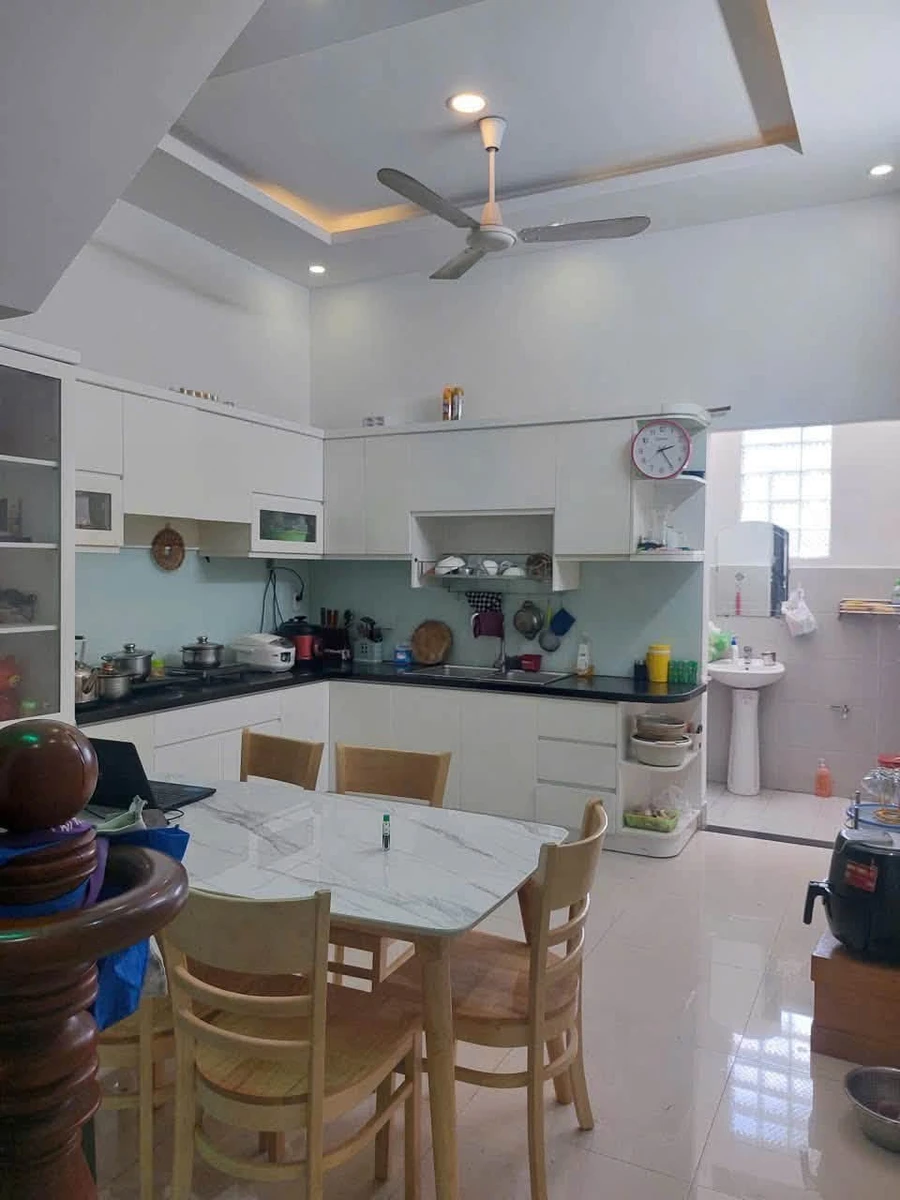 Nhà 3 tầng hẻm ô tô 8m, 56m2, Phú Hữu, 5.6 tỷ - Ảnh thu nhỏ 5