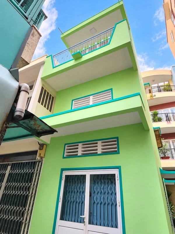 Cho thuê nguyên căn Quận 10, 24m², 2 phòng ngủ, 11 triệu/tháng