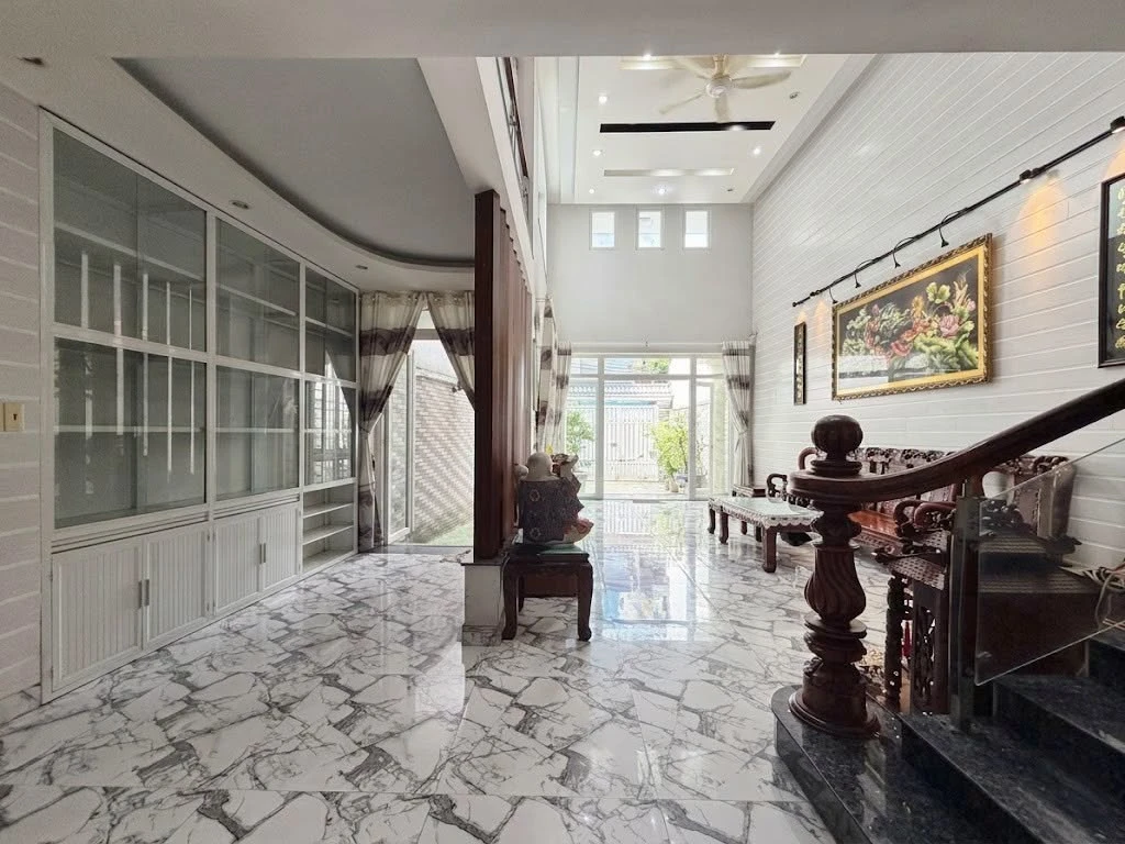 Biệt thự mặt phố 158m² 5 tầng thang máy Nguyễn Bỉnh Khiêm - Ảnh thu nhỏ 3