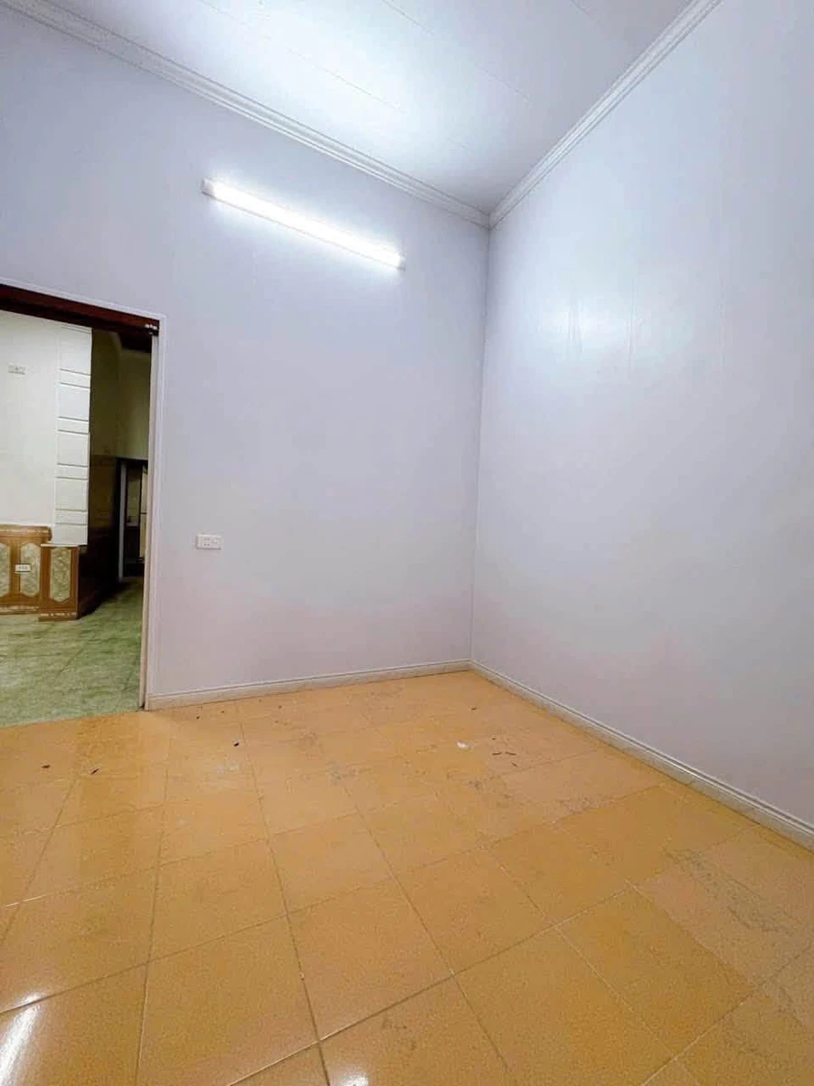 Cho thuê nhà cấp 4 100m2, 2PN tại Đào Tấn - Ảnh thu nhỏ 5