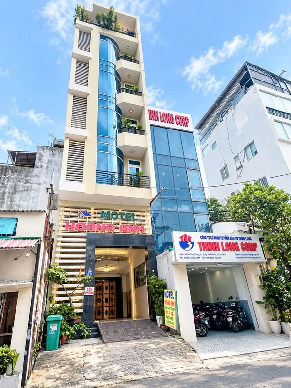 Bán shophouse mặt tiền Tân Cảng 105m², 21.5 tỷ, 15 phòng khách sạn