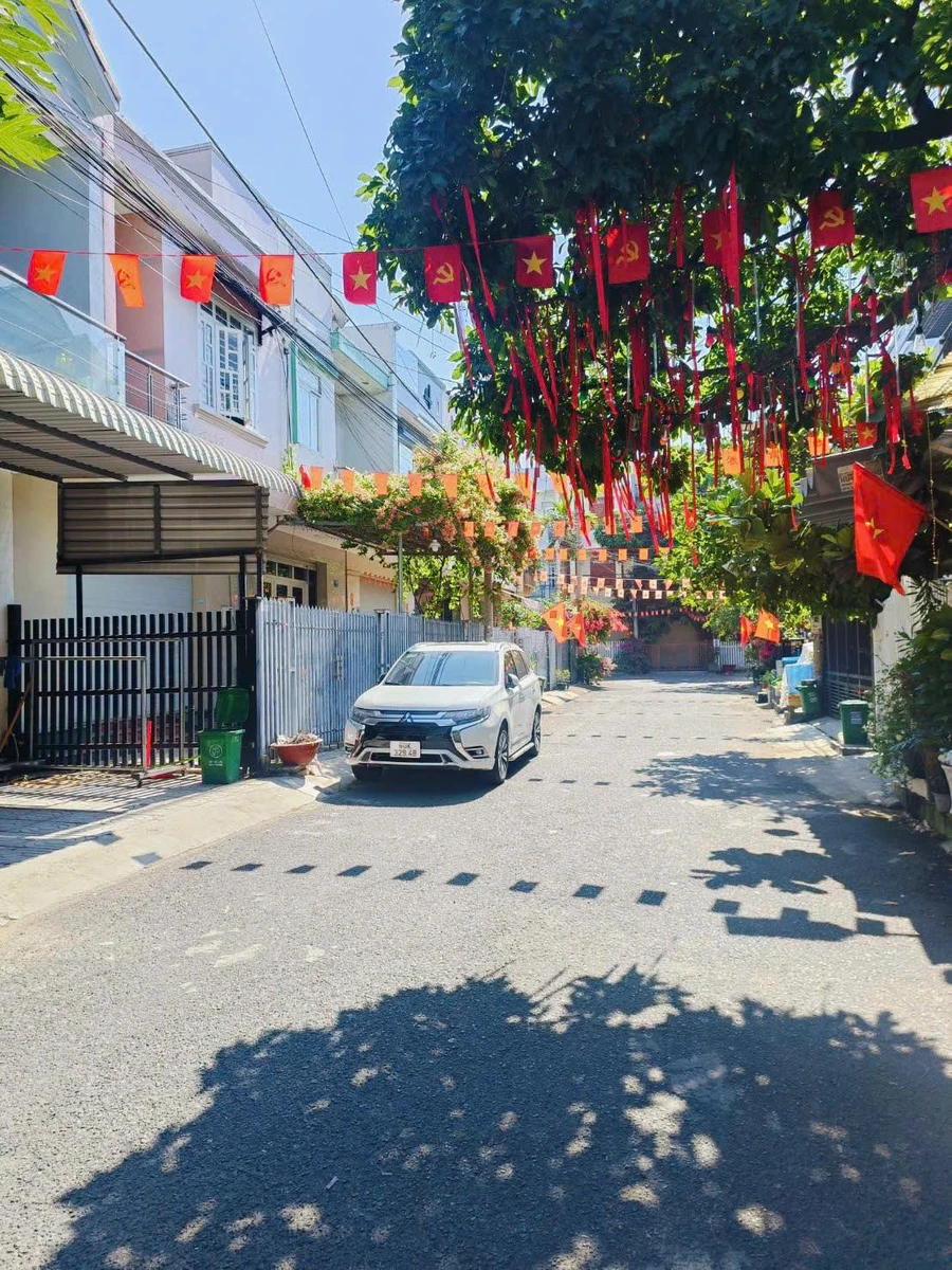 Bán nhà Tân Phong, 90m², 3PN 2WC, 4,9 tỷ - Ảnh 1