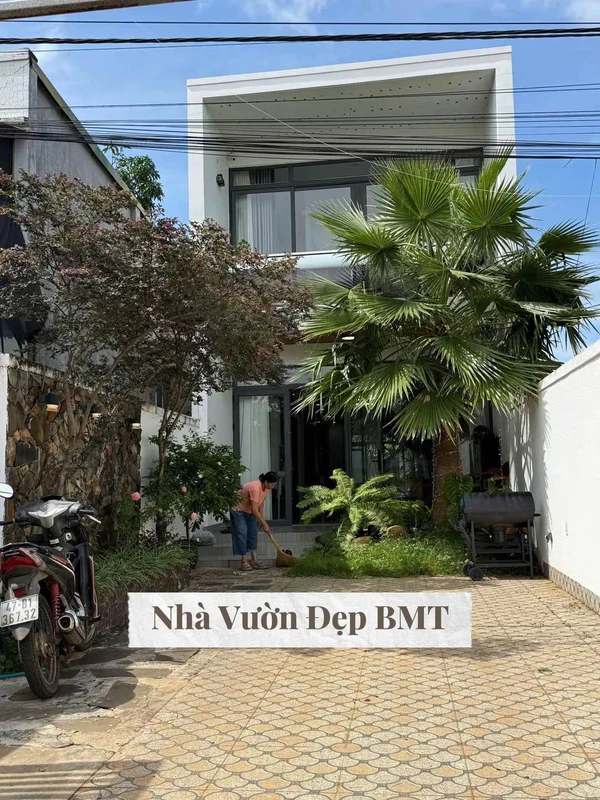 Bán nhà phố vườn 5x50m, 3 phòng ngủ, hẻm Phạm Ngũ Lão, Cư Êbur, Buôn Ma Thuột
