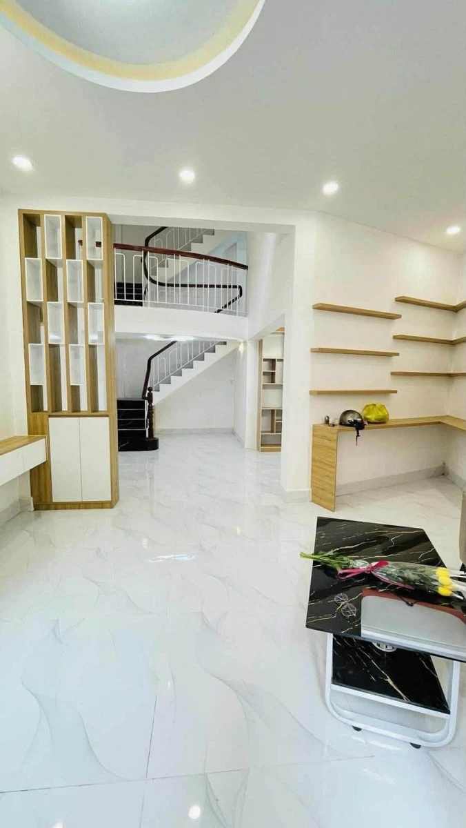 Nhà bán Hoàng Diệu, Phú Nhuận, 49m² 5 phòng ngủ, 8.6 tỷ - Ảnh thu nhỏ 3