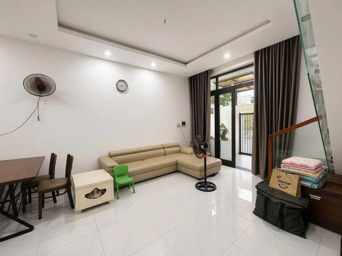 Nhà 2,5 tầng 130m2 - 3 phòng ngủ, giá 2,45 tỷ, Huế - Ảnh 1
