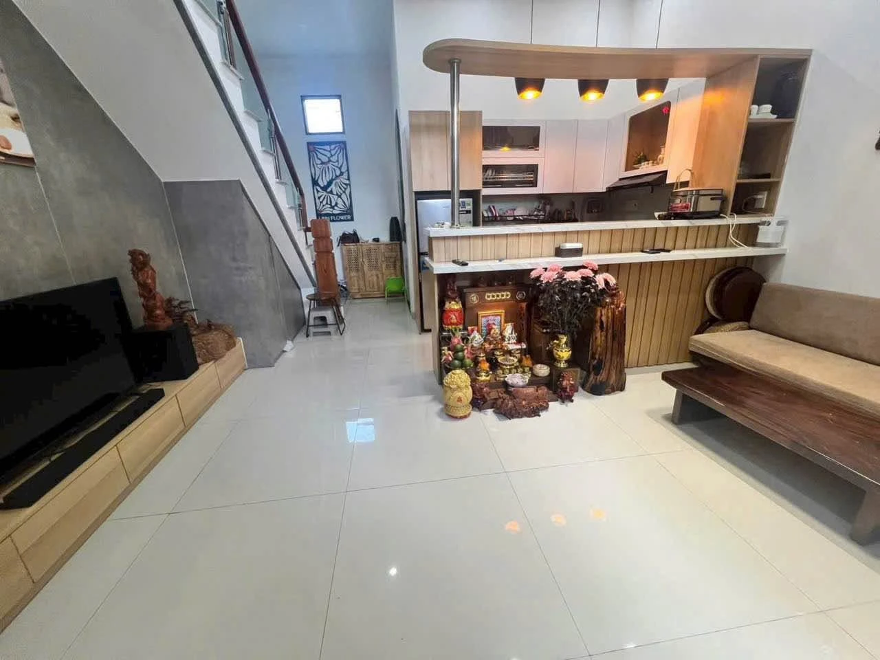 Bán nhà hẻm 50m² 2 phòng ngủ Nơ Trang Gưh, giá 2 tỷ 950 triệu - Ảnh 1