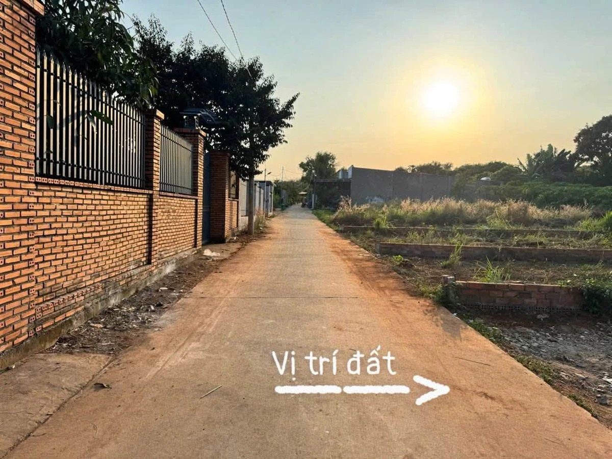 Bán đất 126m2 Đường 93 Long Phước Thủ Đức 920 triệu - Ảnh thu nhỏ 2
