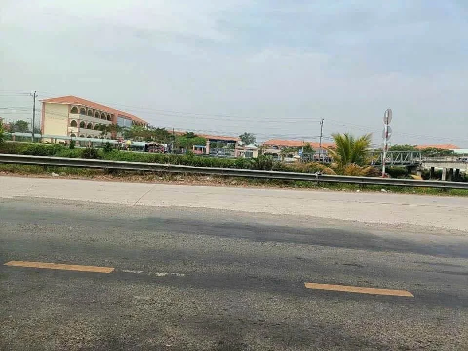Bán đất tổ hợp vườn 1.907m² sát ĐT 818 Thủ Thừa Long An - Ảnh 1