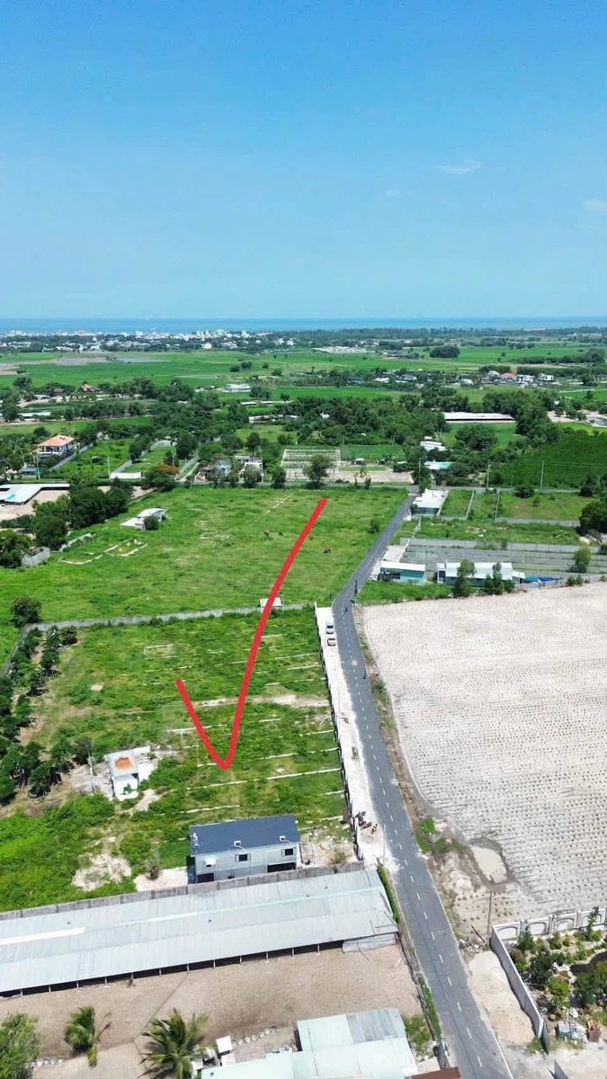 Bán đất view núi 200m2 gần biển Phước Hải 2 tỷ - Ảnh thu nhỏ 2