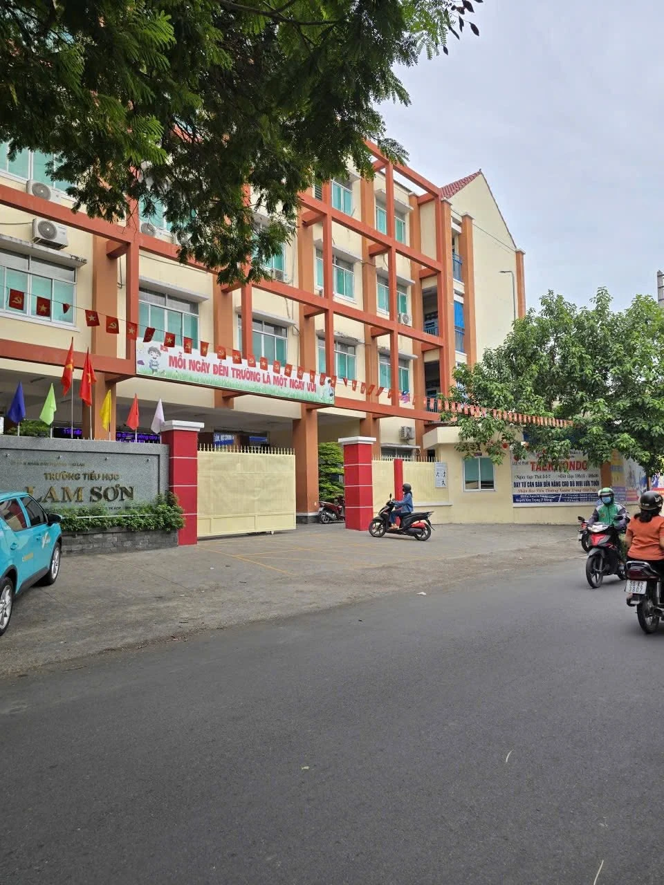 Bán nhà mặt tiền 97 Kinh Dương Vương, Quận 6, 32m2, 2PN, giá 5,75 tỷ - Ảnh 1