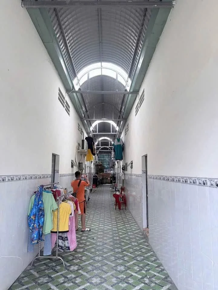 Bán nhà trọ 5x30 (150m²) Bến Cát 2,4 tỷ - Ảnh thu nhỏ 3