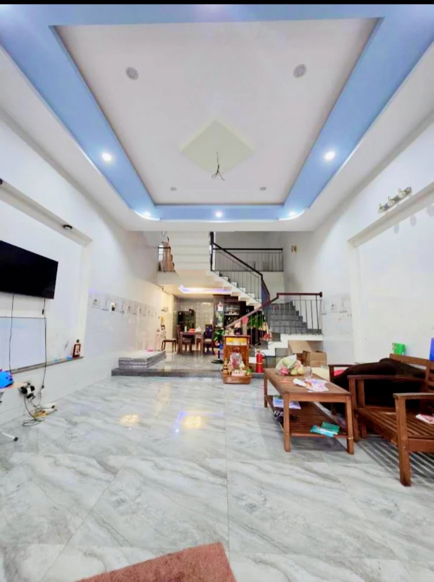 Bán nhà 3 tầng 90m² chỉ 3,2 tỷ Hoà Tiến Hóc Môn - Ảnh thu nhỏ 2