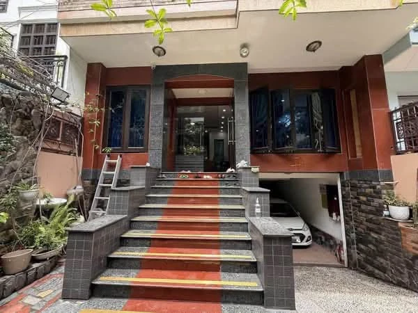 Bán nhà 4 tầng mặt tiền Trường Sơn Quận 10, 150m2, 44.99 tỷ - Ảnh thu nhỏ 3