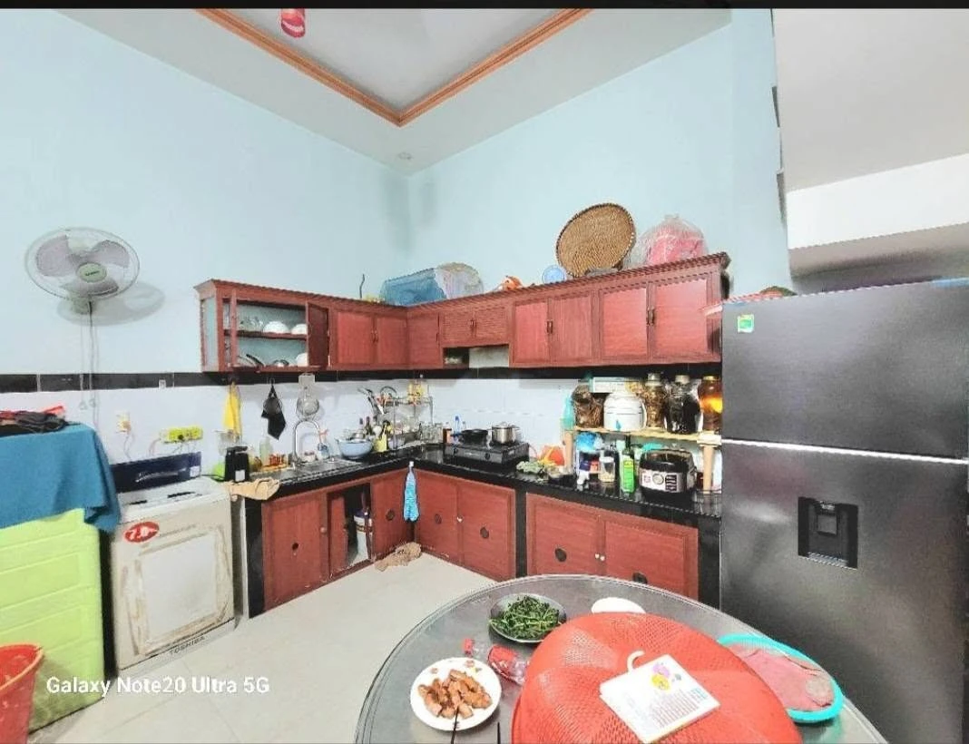 Bán nhà 2 tầng 79.5m2 thổ cư, 2PN, giá 4,5 tỷ gần đường Lê Hồng Phong, Dĩ An - Ảnh thu nhỏ 4
