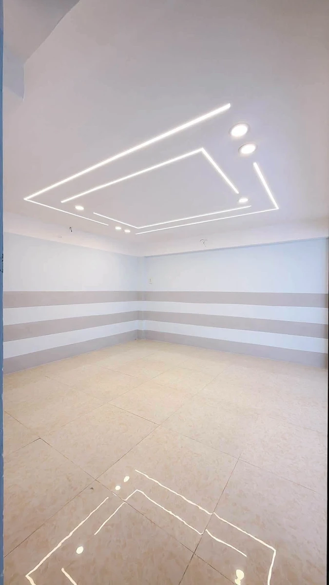 Bán nhà hẻm 4m Đoàn Văn Bơ Quận 4, 38,9m², 4 tầng, 3PN, giá hơn 4 tỷ - Ảnh thu nhỏ 3