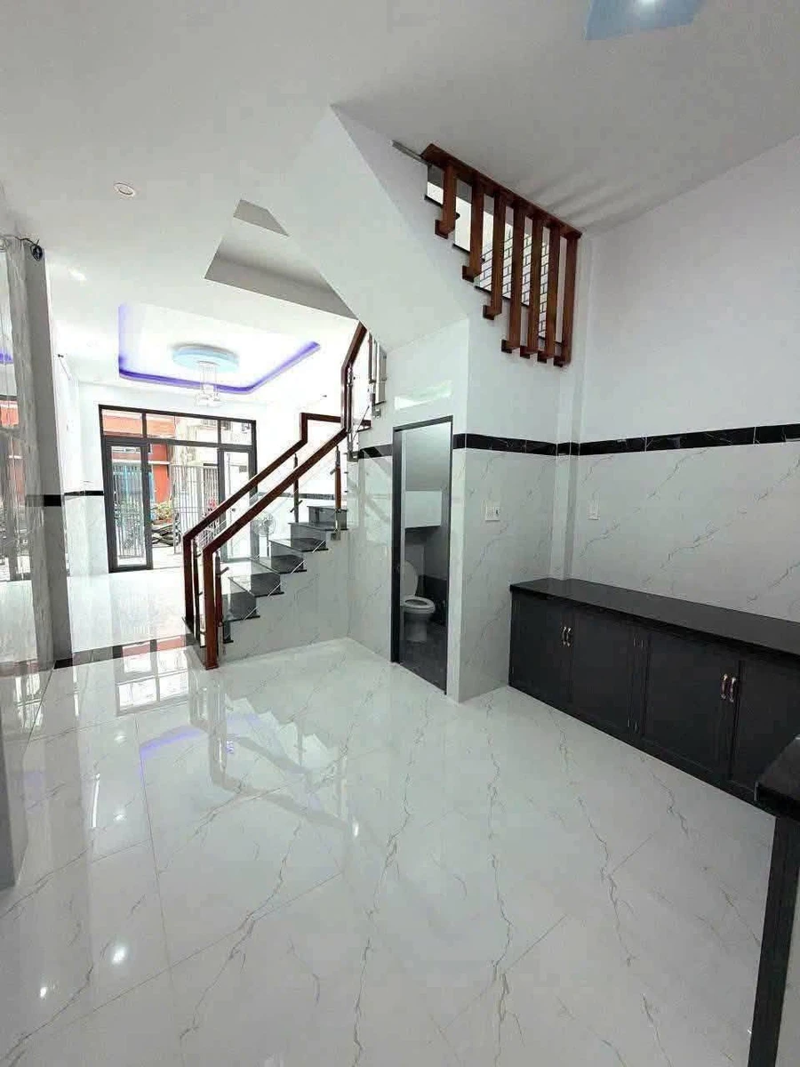 Bán nhà 3 tầng 51m² Hoàng Văn Thụ Quy Nhơn - Ảnh thu nhỏ 2