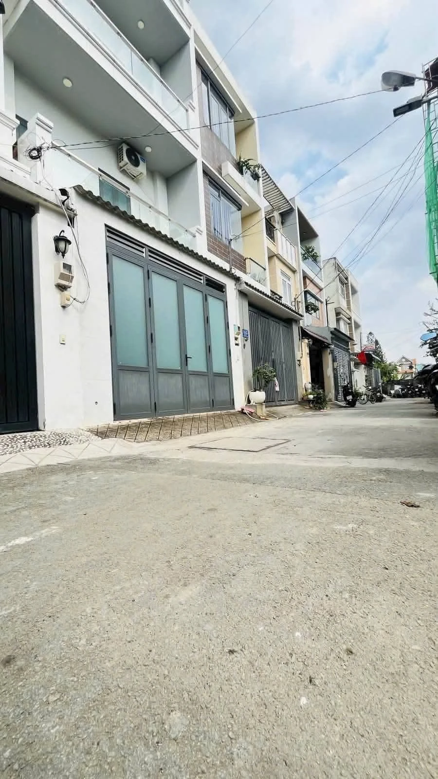 Bán nhà 3 tầng 50m² đầy đủ nội thất Long Trường Nhà Bè 4.85 tỷ - Ảnh 1