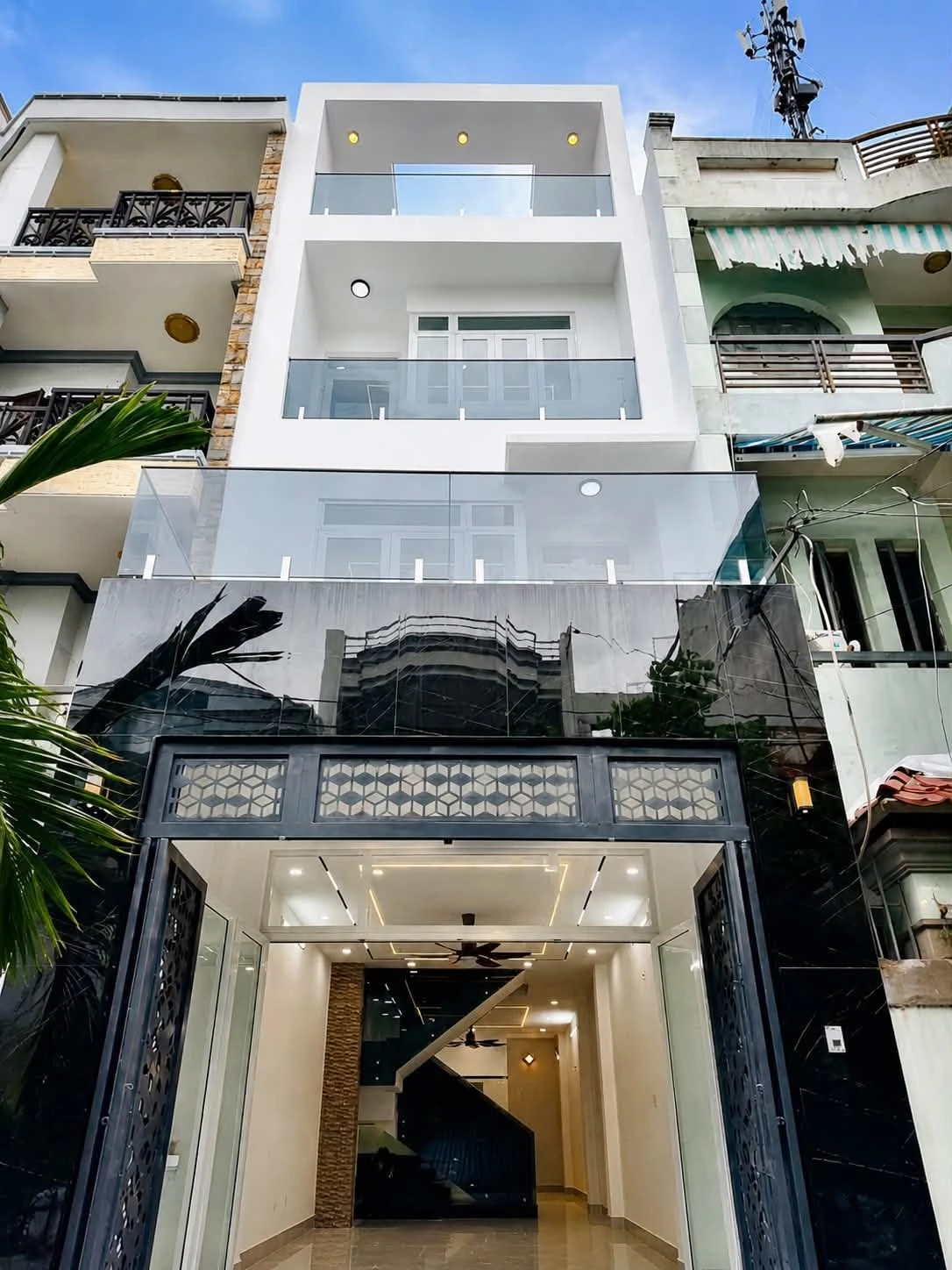 Bán nhà 3 tầng 64m² hẻm ô tô Lê Văn Thọ, Gò Vấp, 4PN, giá 9,5 tỷ - Ảnh 1