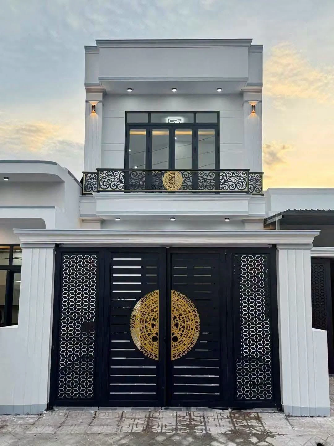 Nhà bán 3 phòng ngủ 110m² sát KCN Mỹ Phước 3 giá 2.3 tỷ - Ảnh 1